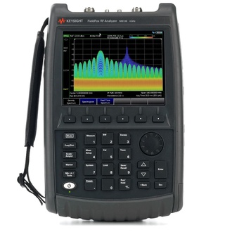 N9913B. Портативный микроволновый анализатор FieldFox